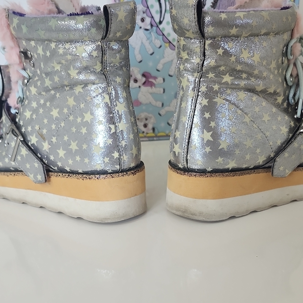 Irregular Choice Silver Star Fringe Boots with Pink Faux Fur Trim - Picture 7 of 16